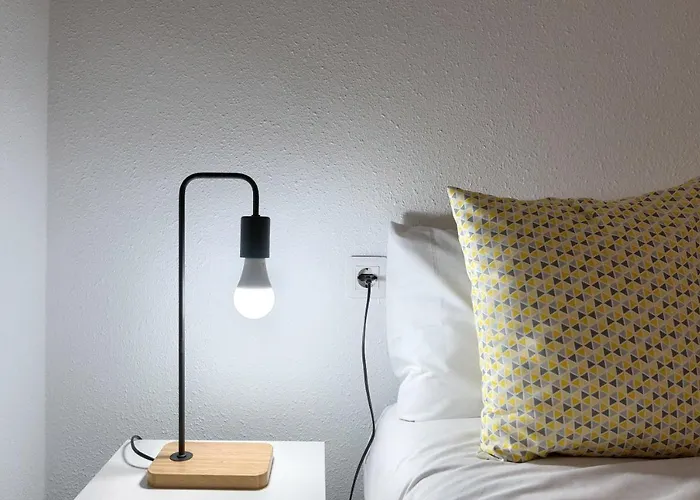 Vivienda Turistica Junto Al Ayuntamiento 아파트 *