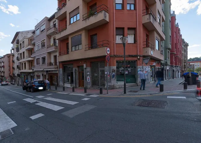 Vivienda Turistica Junto Al Ayuntamiento 아파트 *